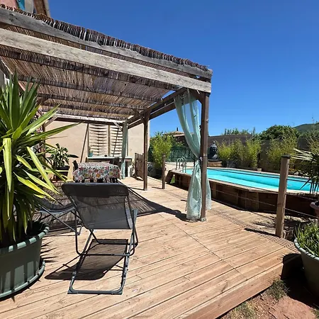 Salagou House Piscine Σπίτι διακοπών *